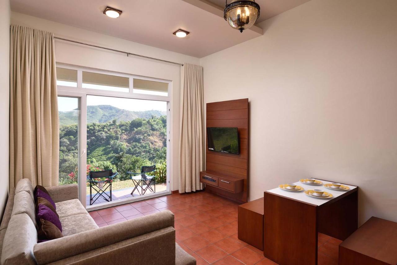 Vaga Roville- Tea Plantation Valley View By Stayvista Vagamon Exterior photo